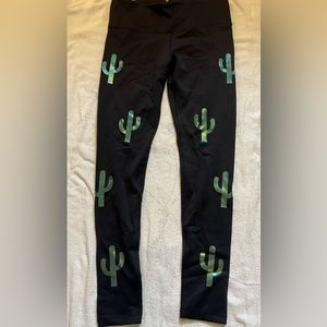 Noli leggings with cactus design